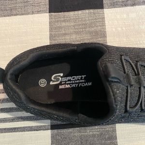 Skechers Sport Memory Foam Slip on Shoes